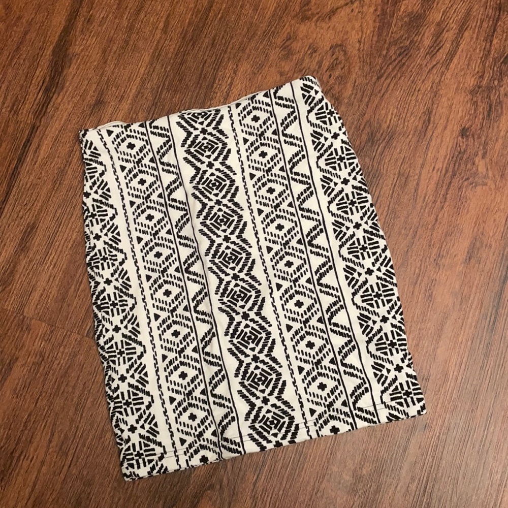 Aztec pattern mini skirt